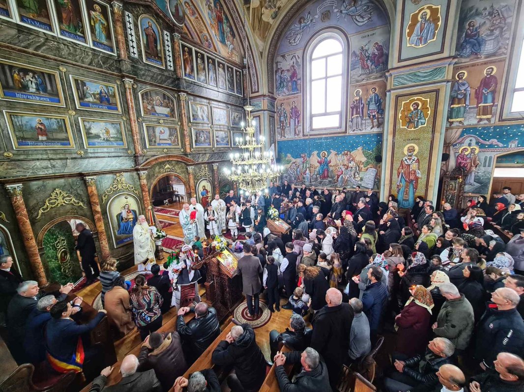 Slujire arhierească în Parohia Sângeorz‑Băi I, județul Bistrița‑Năsăud 245681