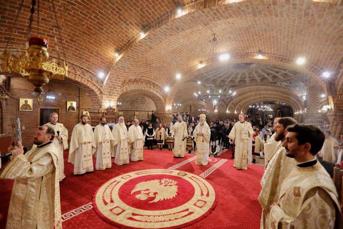 Lăsatul secului la Catedrala Episcopală „Sfânta Treime”, Baia Mare 245799