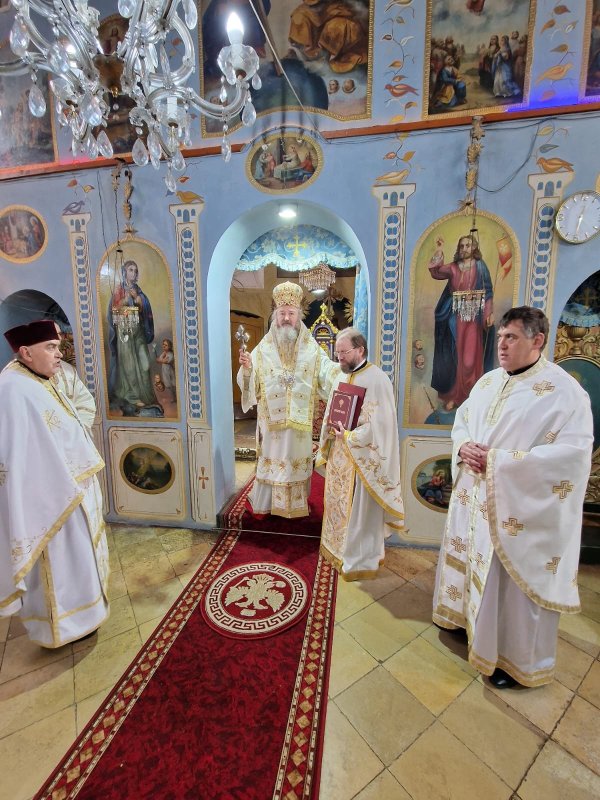 Liturghie arhierească într‑o localitate din Serbia 245838