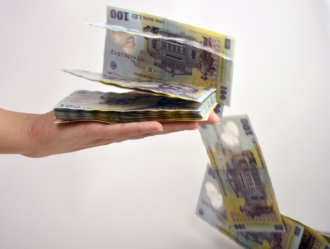 Patru scenarii pentru eliminarea pensiilor speciale 245794