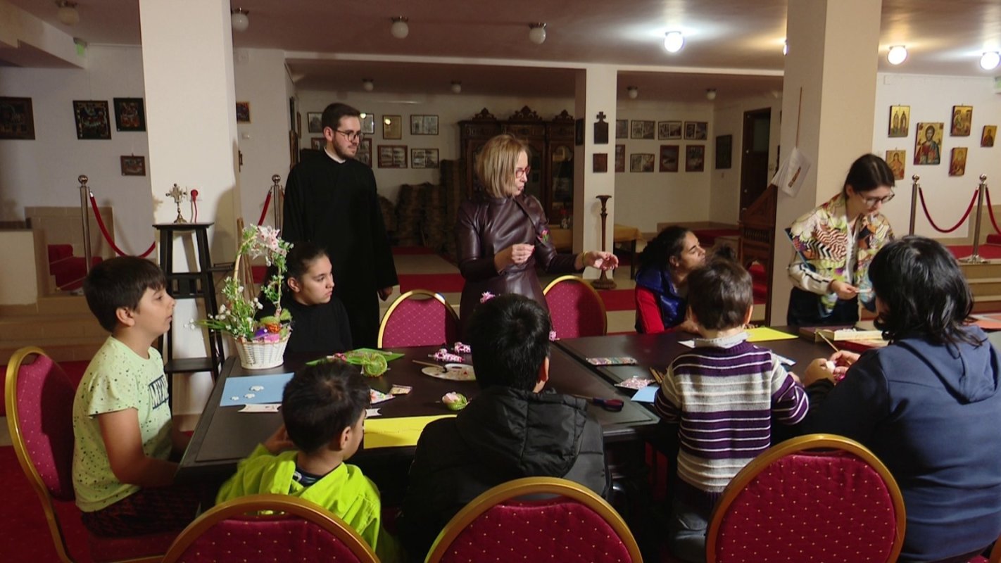 Târg de mărțișoare la Biserica „Sfântul Elefterie”‑Nou din Capitală 245839