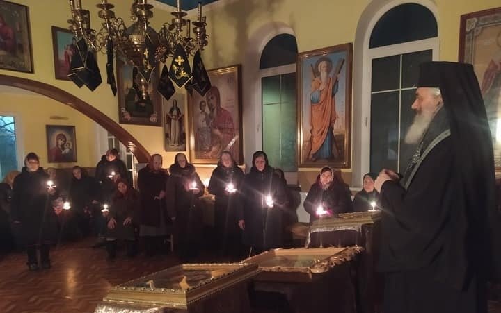 „Rugăciunea este petrecerea timpului în vorbire cu Dumnezeu” 246078