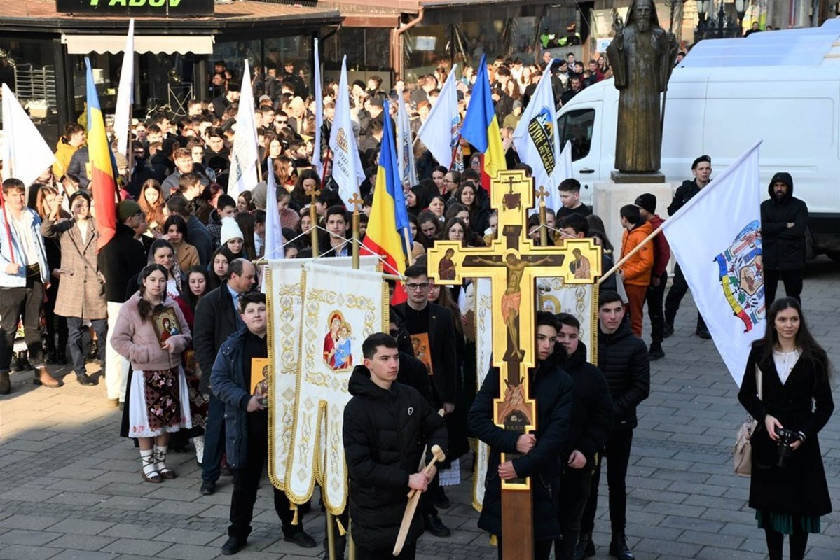 Mărturisire și rugăciune la Catedrala Episcopală din Caransebeș 246457