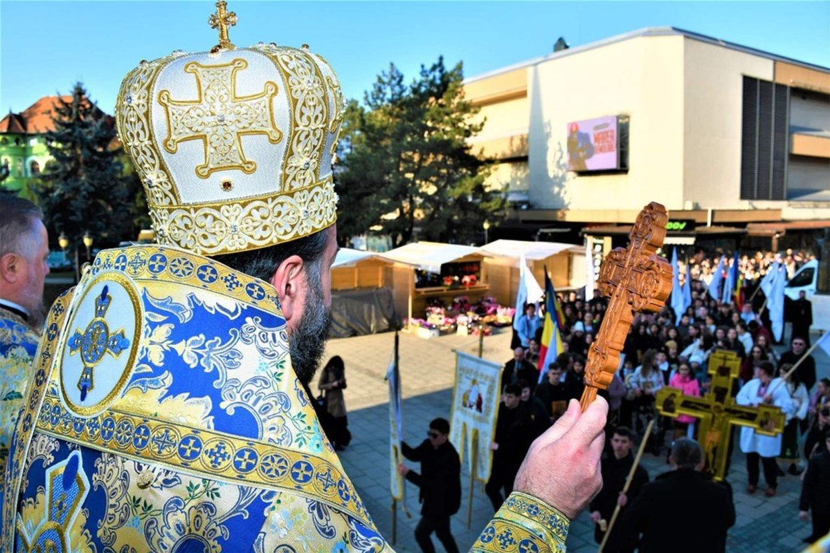 Mărturisire și rugăciune la Catedrala Episcopală din Caransebeș 246458