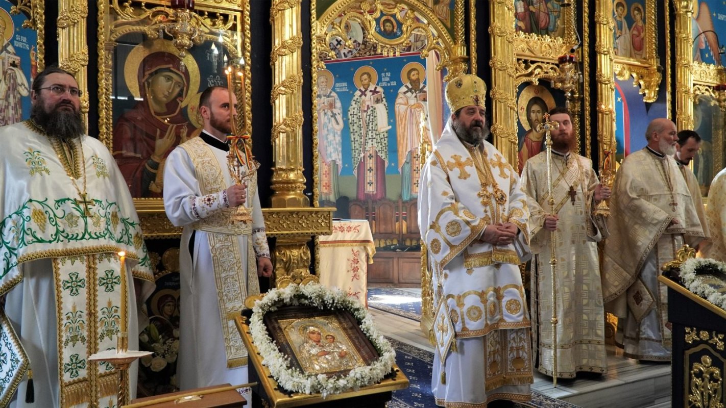 Instalare de preot în Parohia Bistra, Neamț 246541