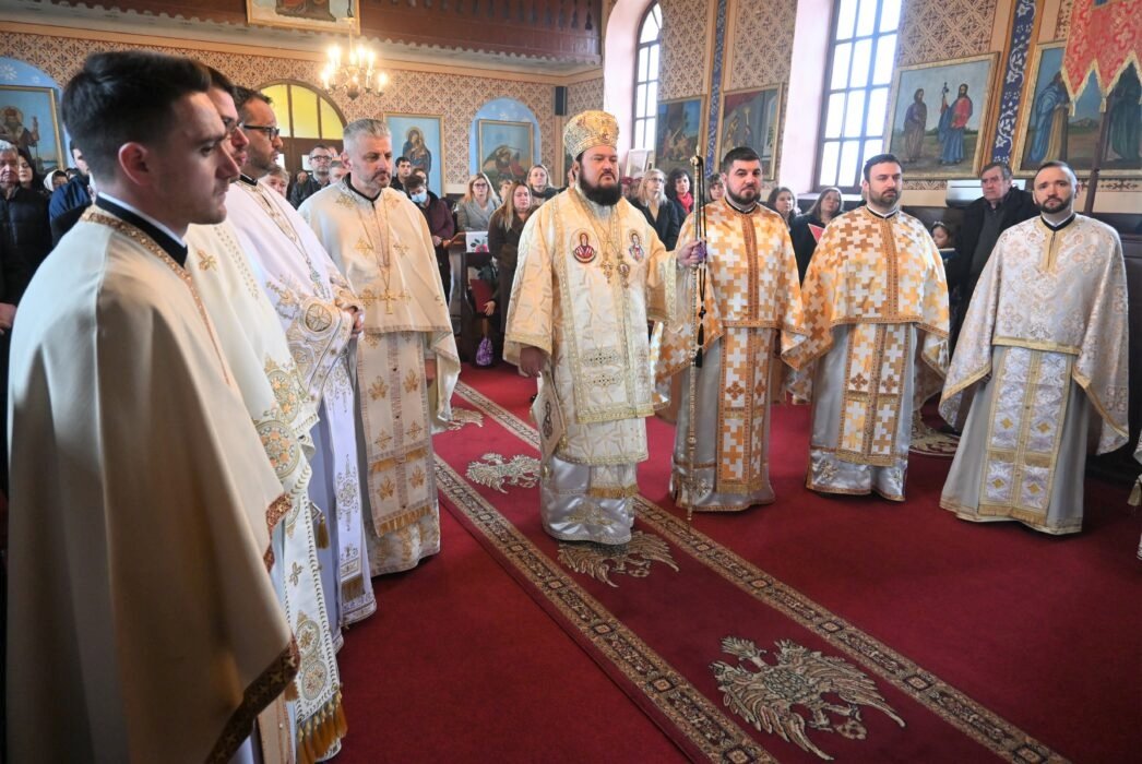 Slujbă de binecuvântare în localitatea Șasa, Sălaj 246538