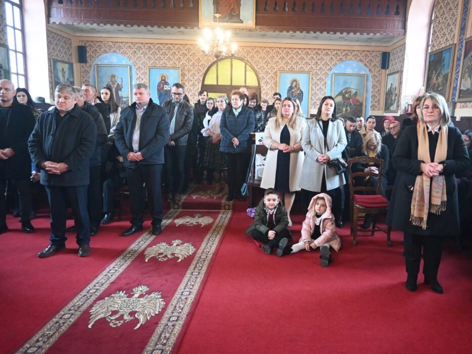 Slujbă de binecuvântare în localitatea Șasa, Sălaj 246539