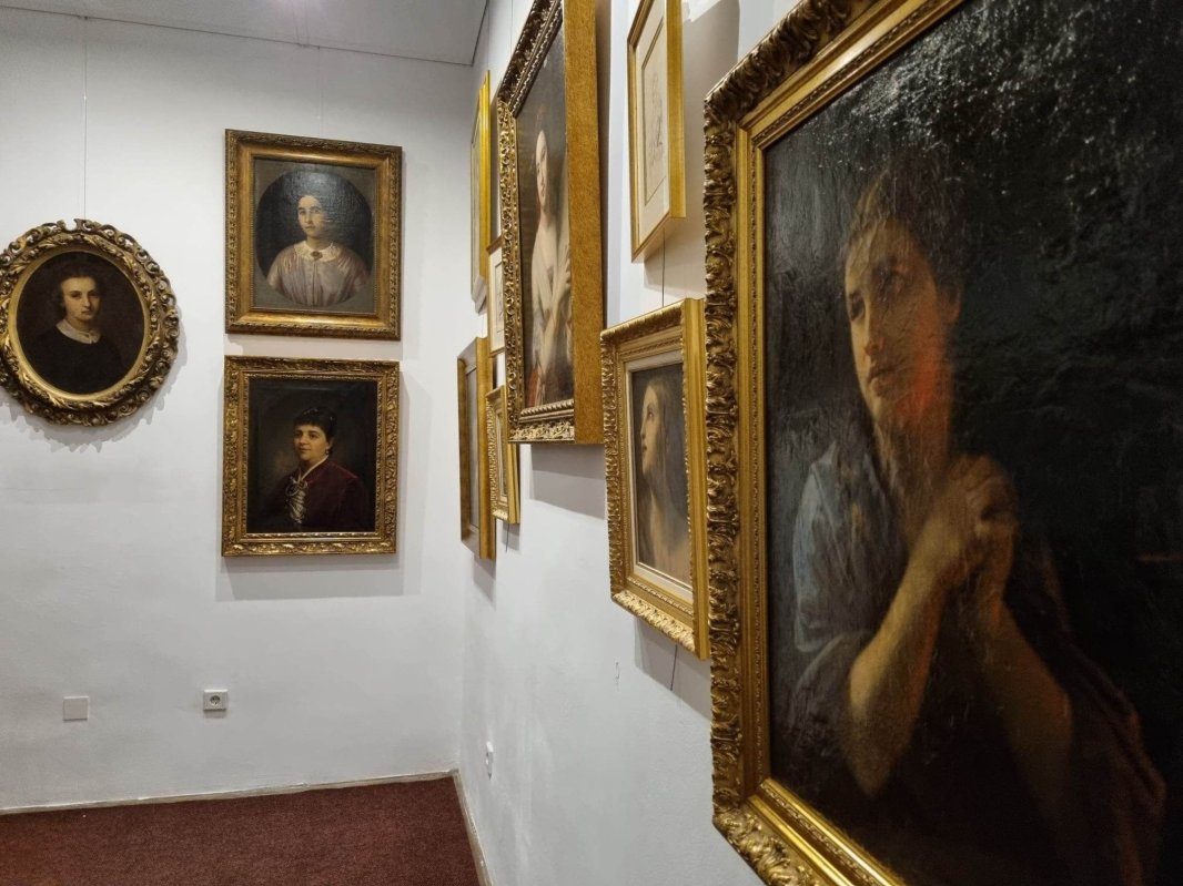 Un omagiu adus femeii şi operei lui Tattarescu 246510