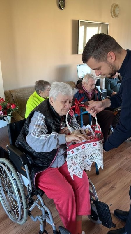 Mărțișoare la Căminul pentru persoane vârstnice „Vasiliada” din Oradea 246645