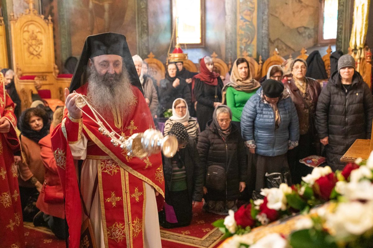 Cinstirea Sfinților 40 de Mucenici la Mănăstirea Antim din Capitală  246873