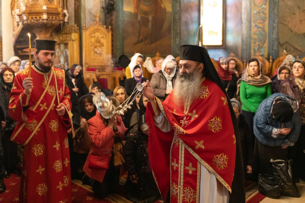 Cinstirea Sfinților 40 de Mucenici la Mănăstirea Antim din Capitală  246874