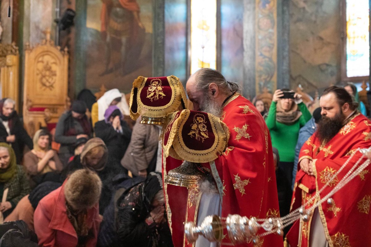 Cinstirea Sfinților 40 de Mucenici la Mănăstirea Antim din Capitală  246876