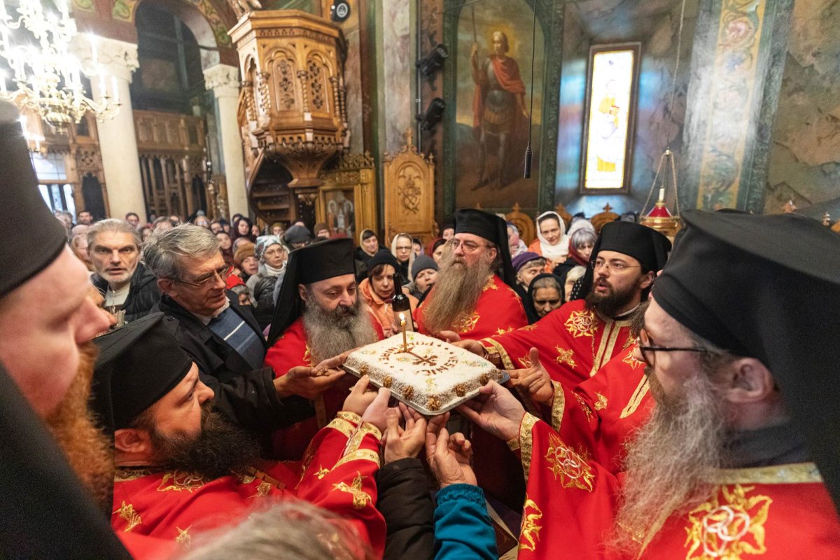 Cinstirea Sfinților 40 de Mucenici la Mănăstirea Antim din Capitală  246882