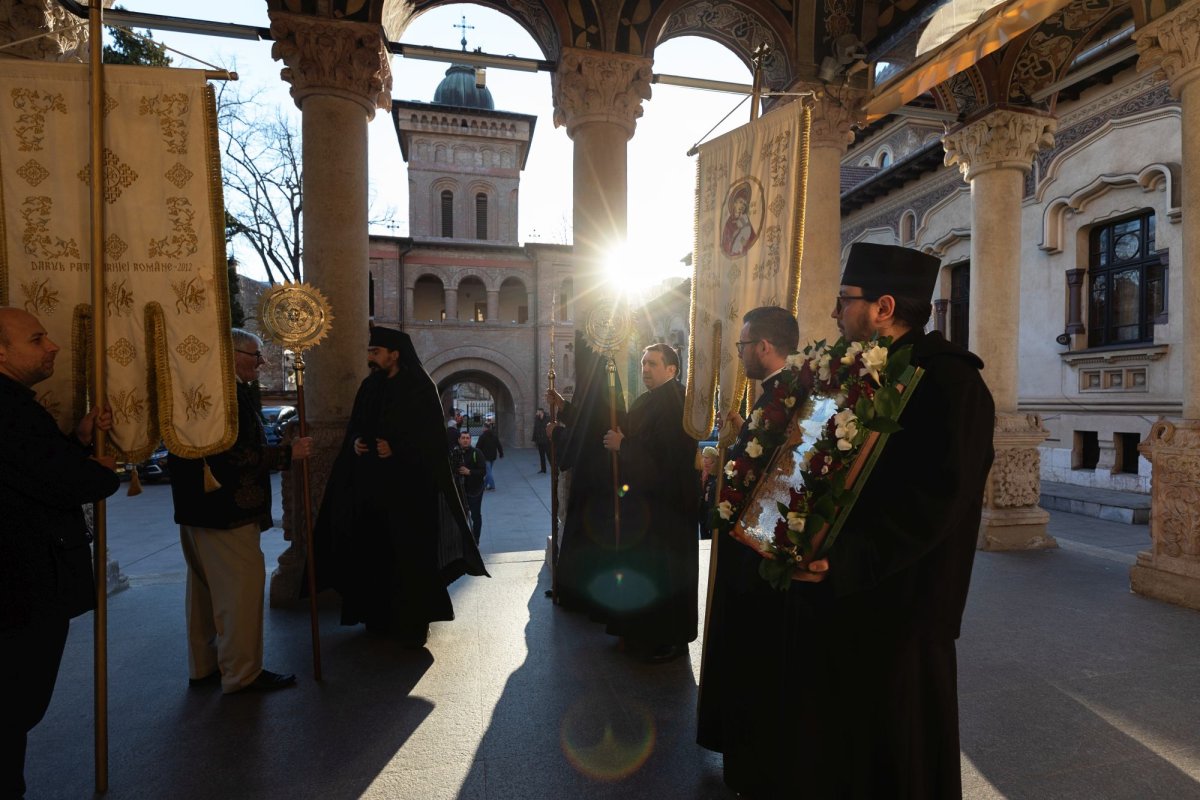 Cinstirea Sfinților 40 de Mucenici la Mănăstirea Antim din Capitală  246885