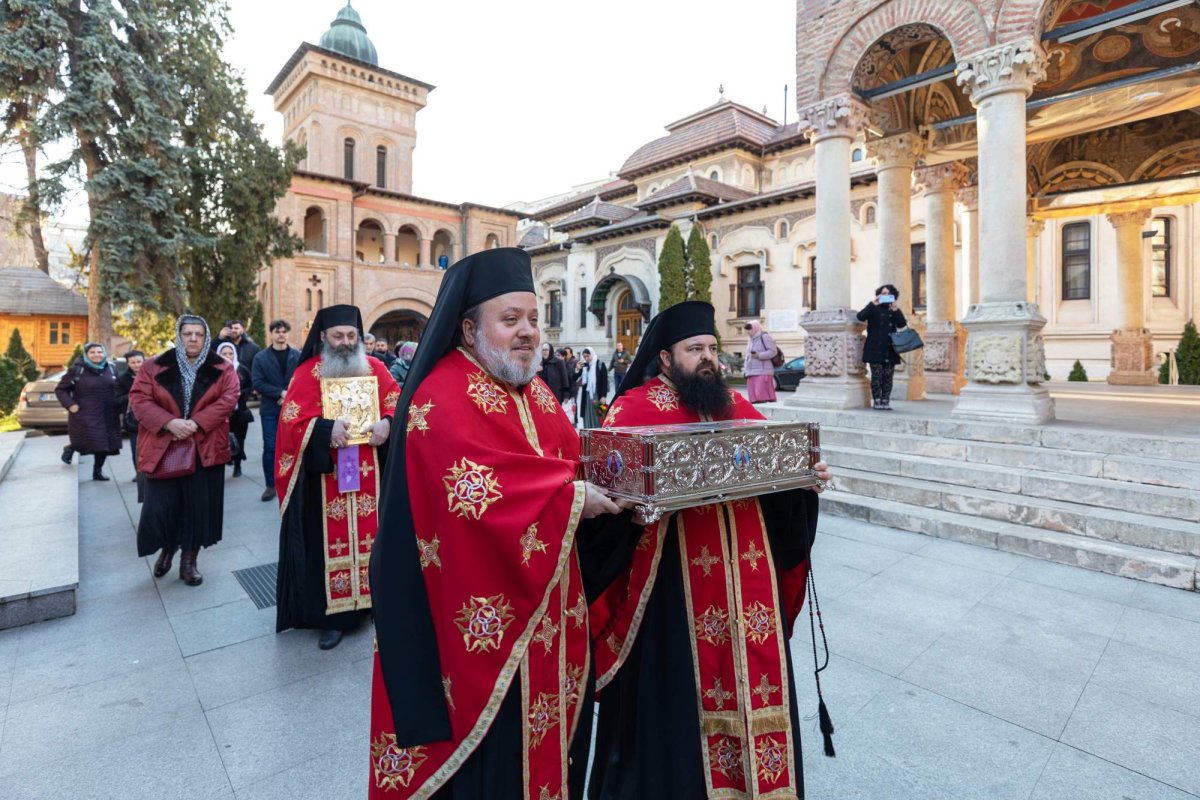 Cinstirea Sfinților 40 de Mucenici la Mănăstirea Antim din Capitală  246887