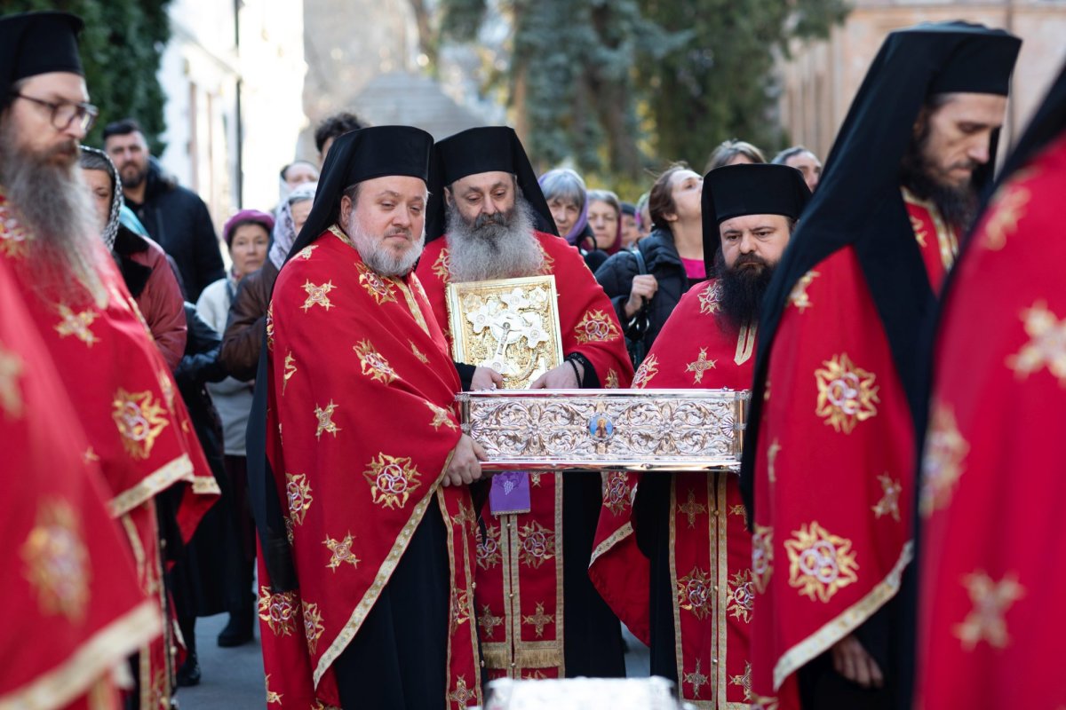 Cinstirea Sfinților 40 de Mucenici la Mănăstirea Antim din Capitală  246892