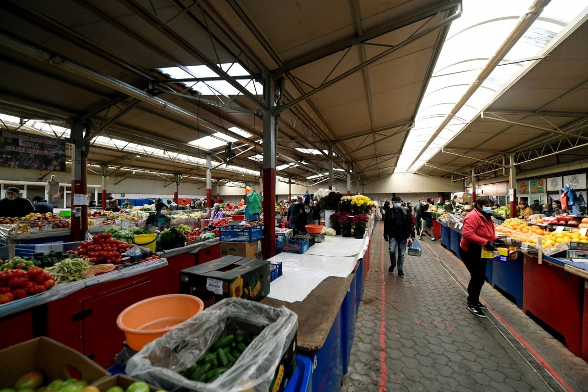 Tentația cumpărării de pe piața neagră 246791