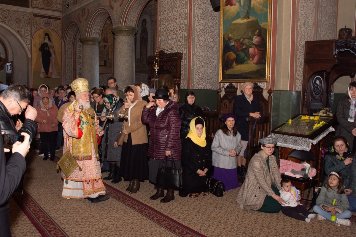 Pelerini din Tulcea la Mănăstirea Celic Dere 247161