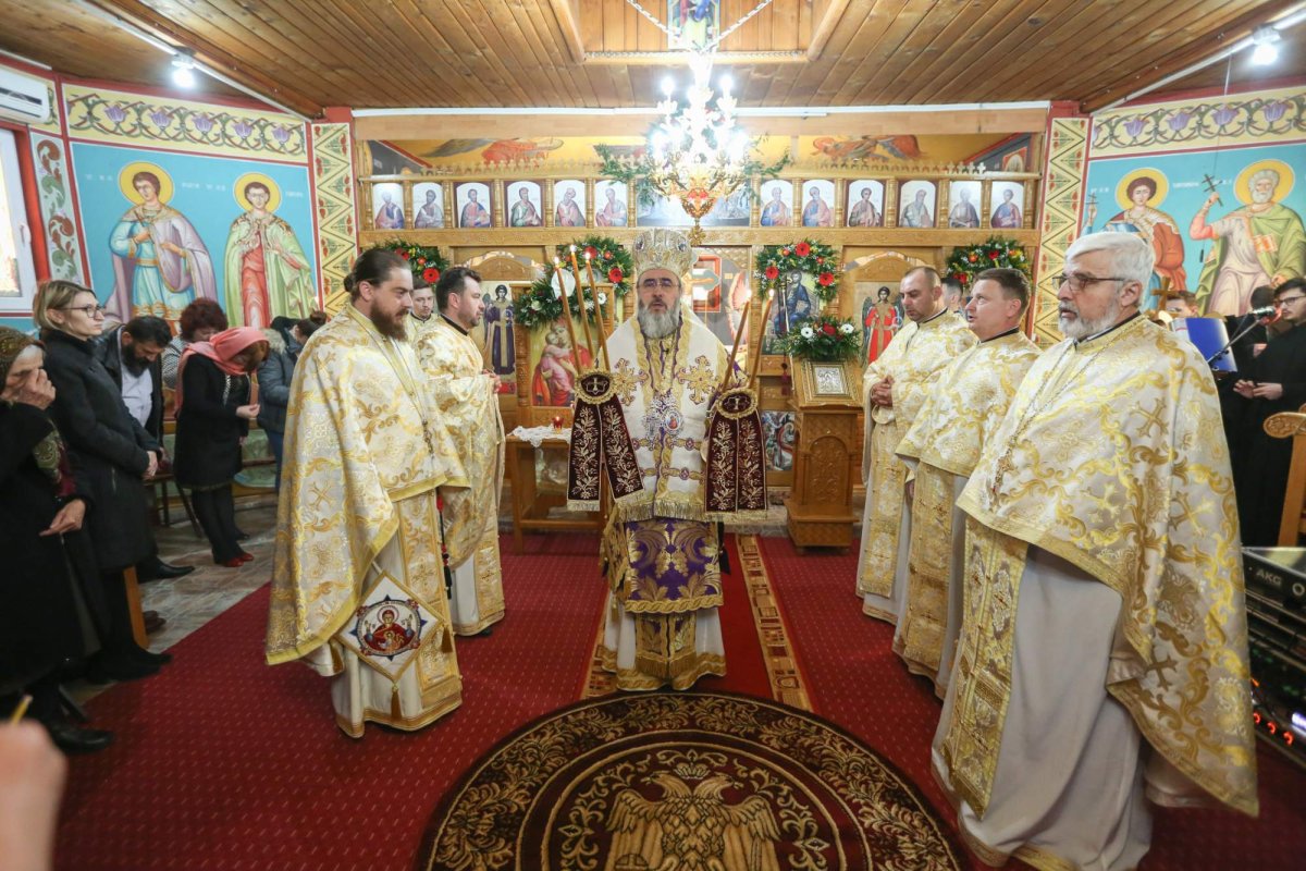 Slujire arhierească și olimpiadă interdisciplinară la Buzău 247269