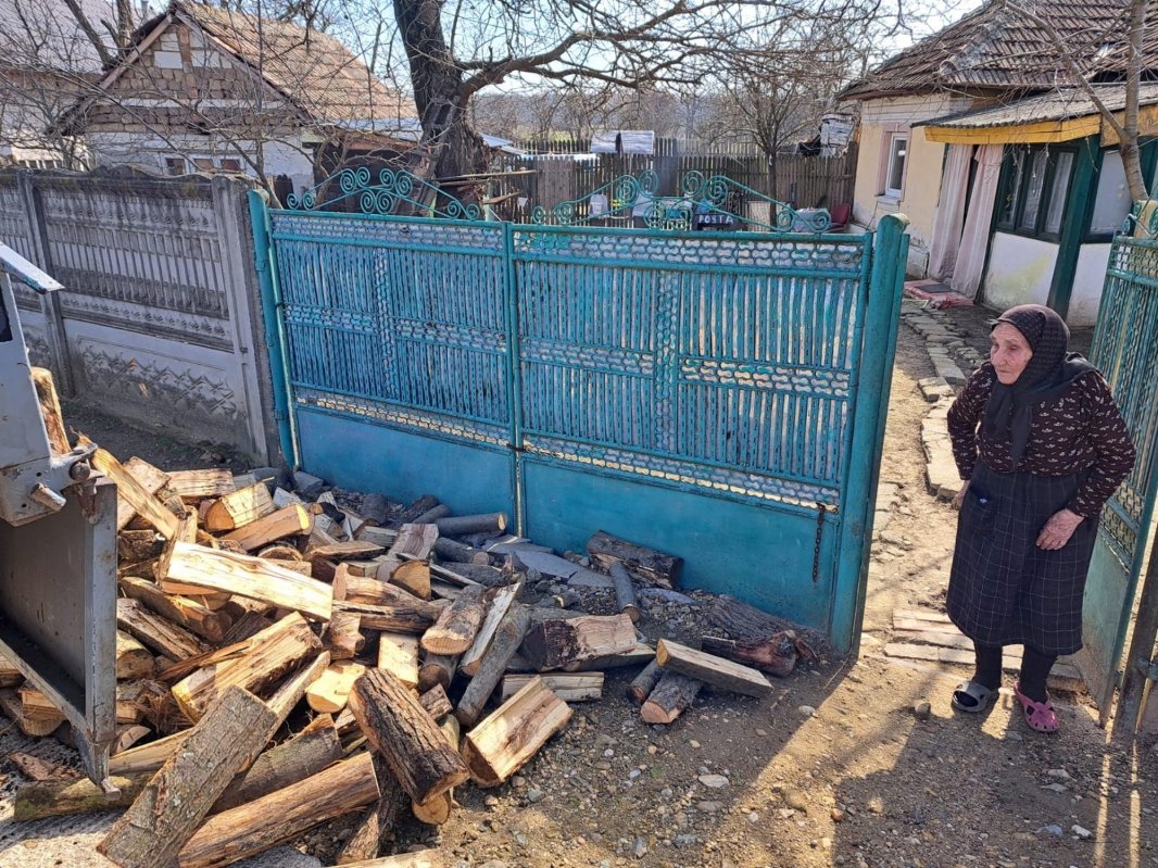 Acțiune caritabilă pentru bătrânii din mediul rural din Oltenia 247323