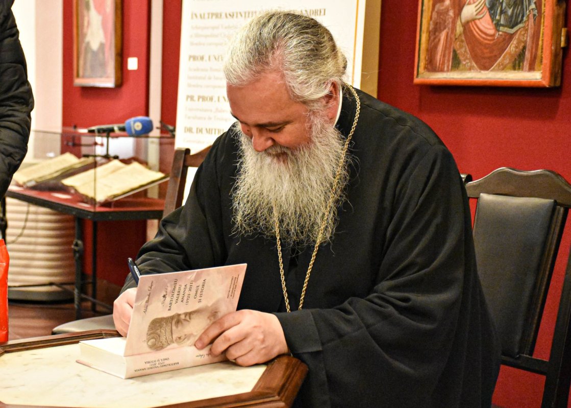 Lansarea cărții „Bartolomeu Valeriu Anania (1921‑2011). Omul și Istoria”  247464