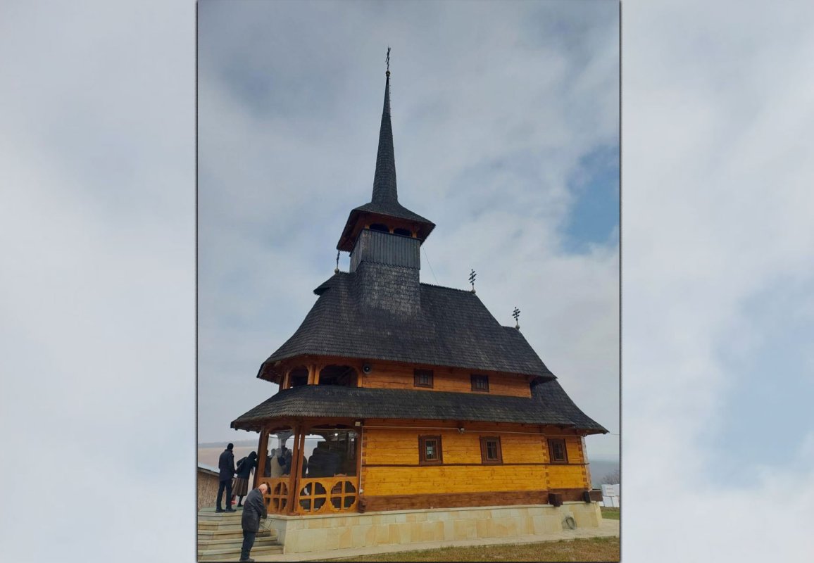 Popas de rugăciune la mănăstirea botoșăneană Lebăda 247544