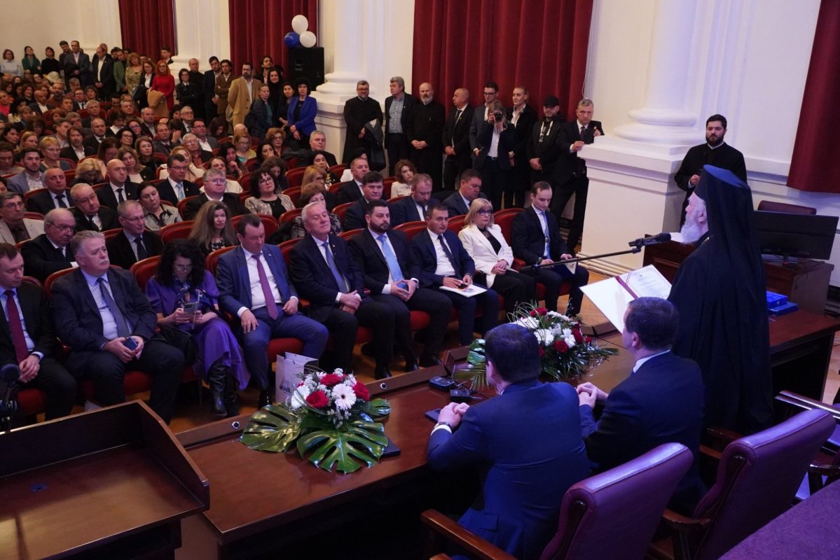 Buchet de evenimente în Arhiepiscopia Dunării de Jos 247744