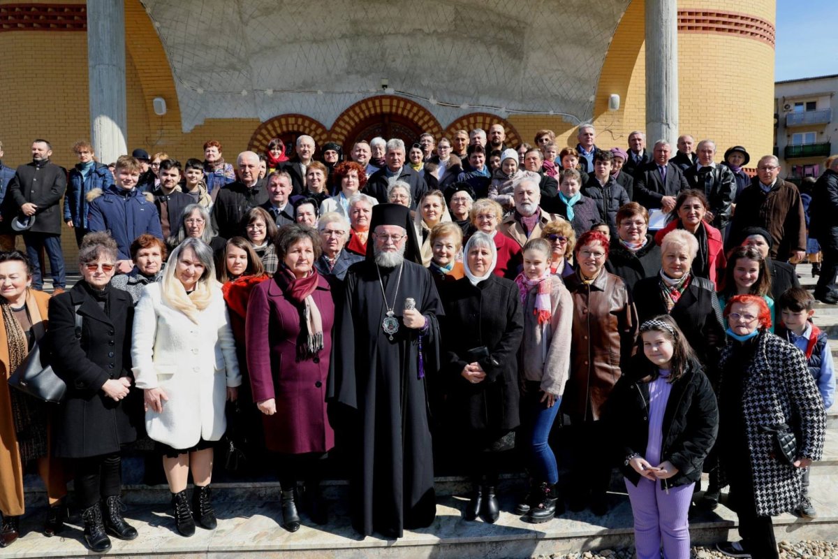 Sărbătoare la Biserica „Buna Vestire” din Satu Mare 247698