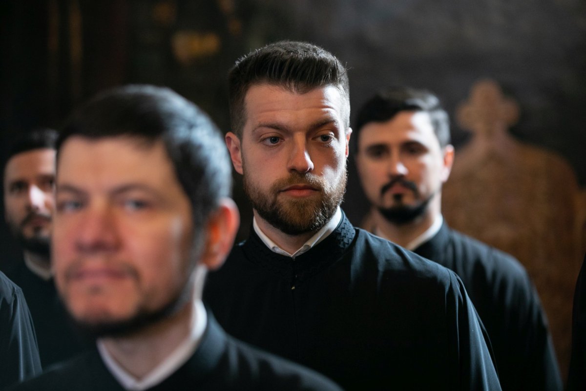 Hirotesii de noi duhovnici la Paraclisul istoric al Reședinței Patriarhale 247806