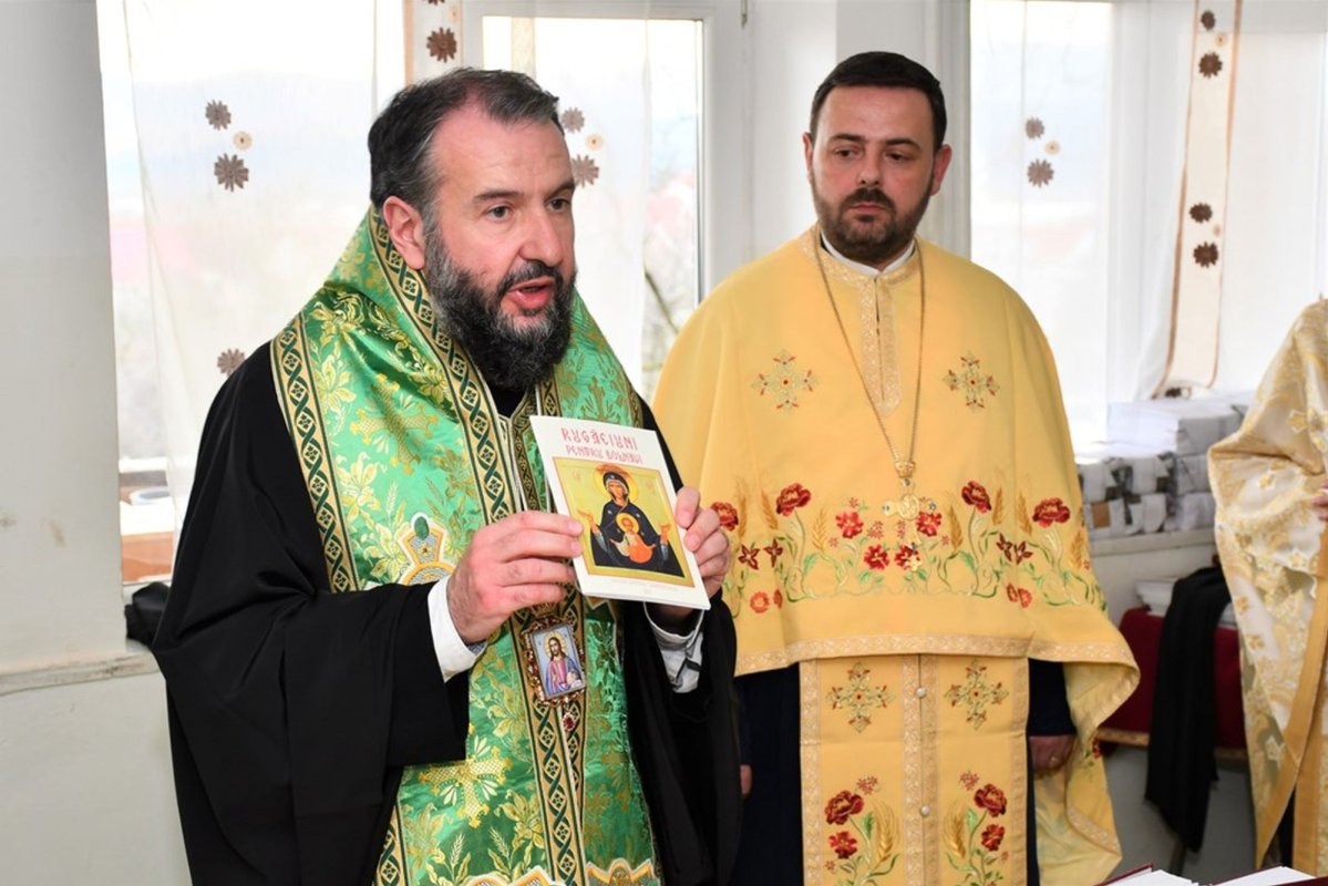 Rugăciuni pentru bolnavi în întreaga Eparhie a Banatului Montan 247898