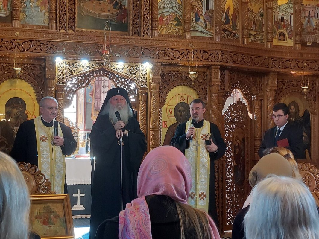 Vizită pastorală și acțiune filantropică în Mitropolia Banatului 247894