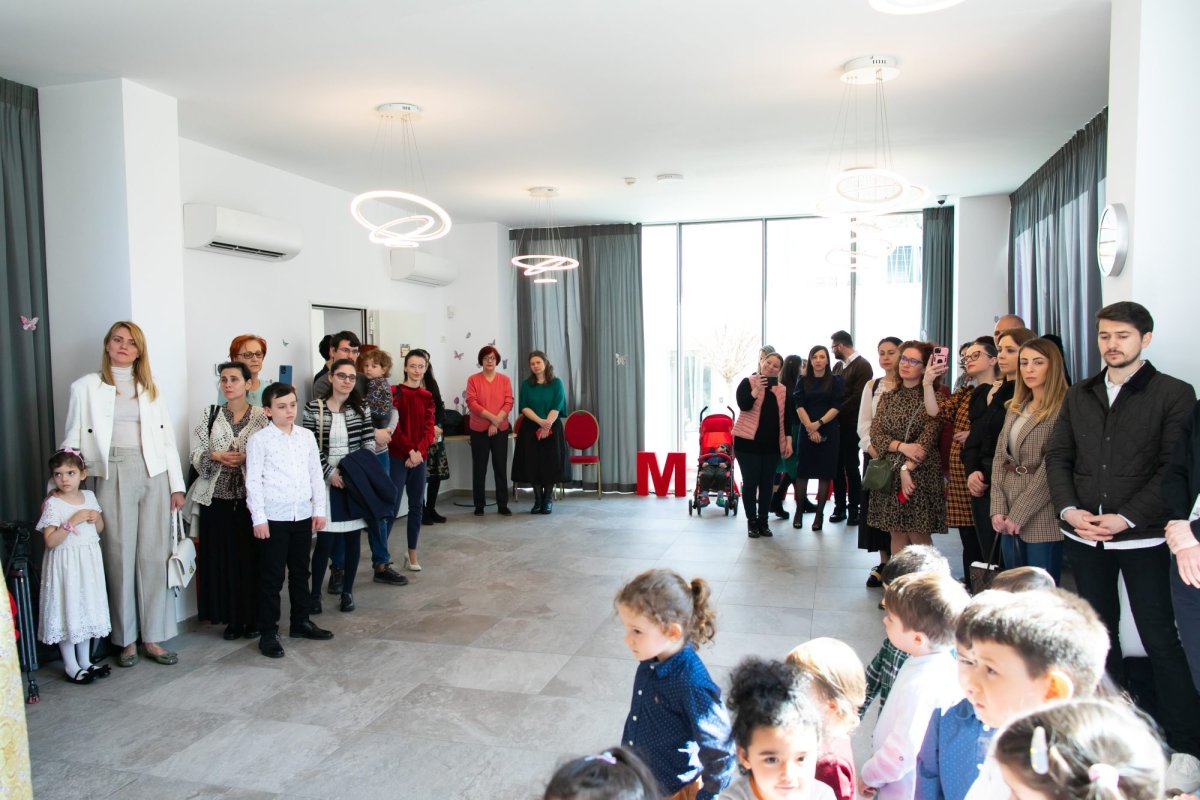 Moment de bucurie pentru copiii Grădiniței Patriarhiei Române  248110