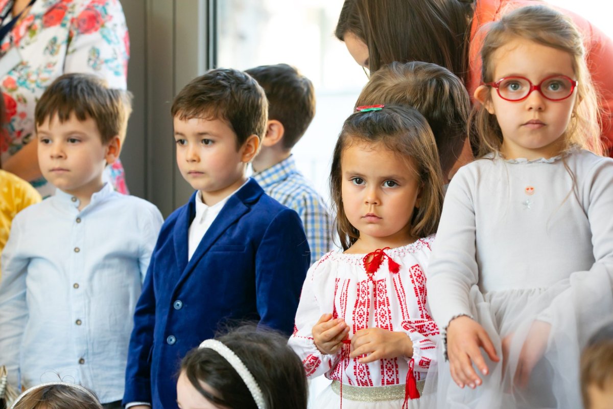 Moment de bucurie pentru copiii Grădiniței Patriarhiei Române  248119