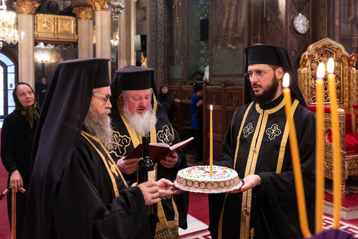 Făuritorii Unirii Basarabiei cu România pomeniți la Catedrala Patriarhală 248459