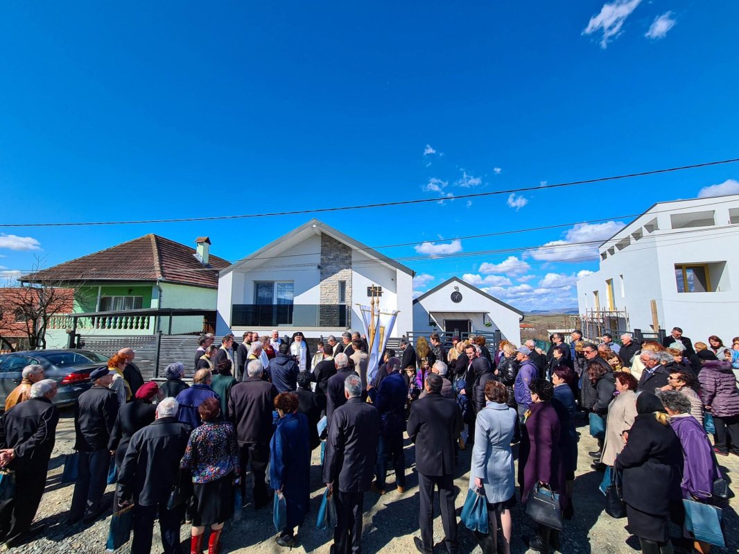 Sfințirea ansamblului parohial din cartierul clujean Borhanci 248373