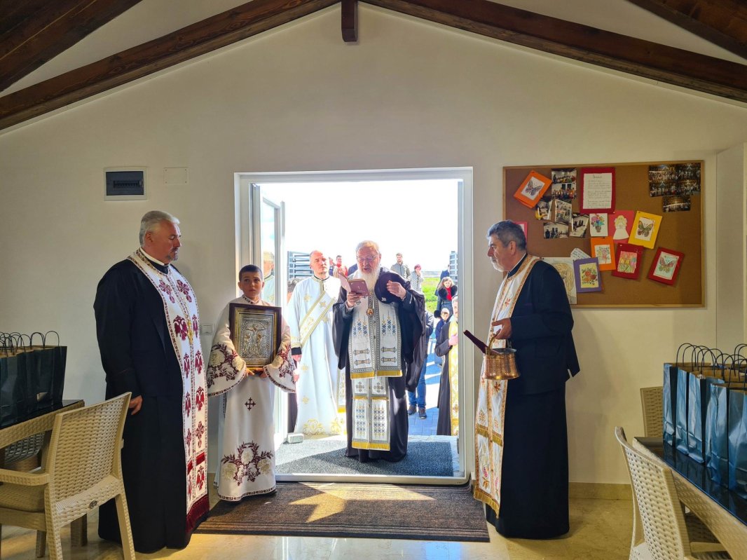 Sfințirea ansamblului parohial din cartierul clujean Borhanci 248384