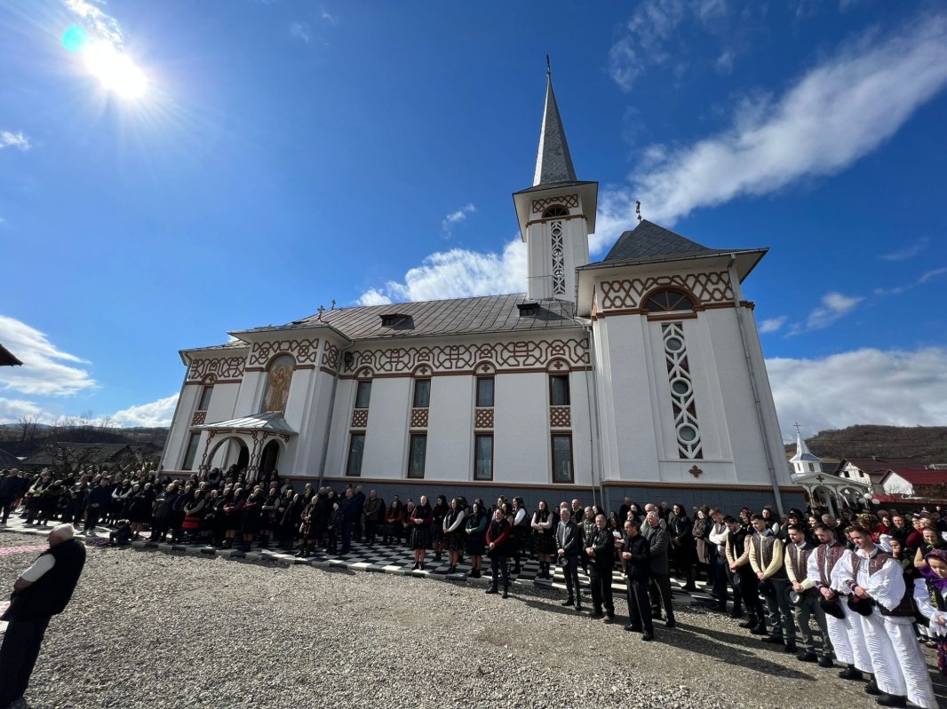 Hramul bisericii din Ieud Centru, Maramureş 248507