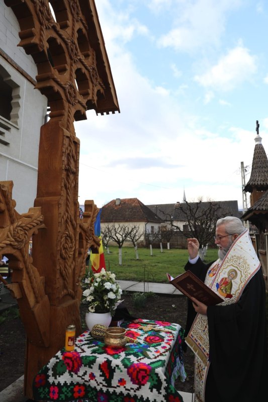 Hramul bisericii din Ieud Centru, Maramureş 248508