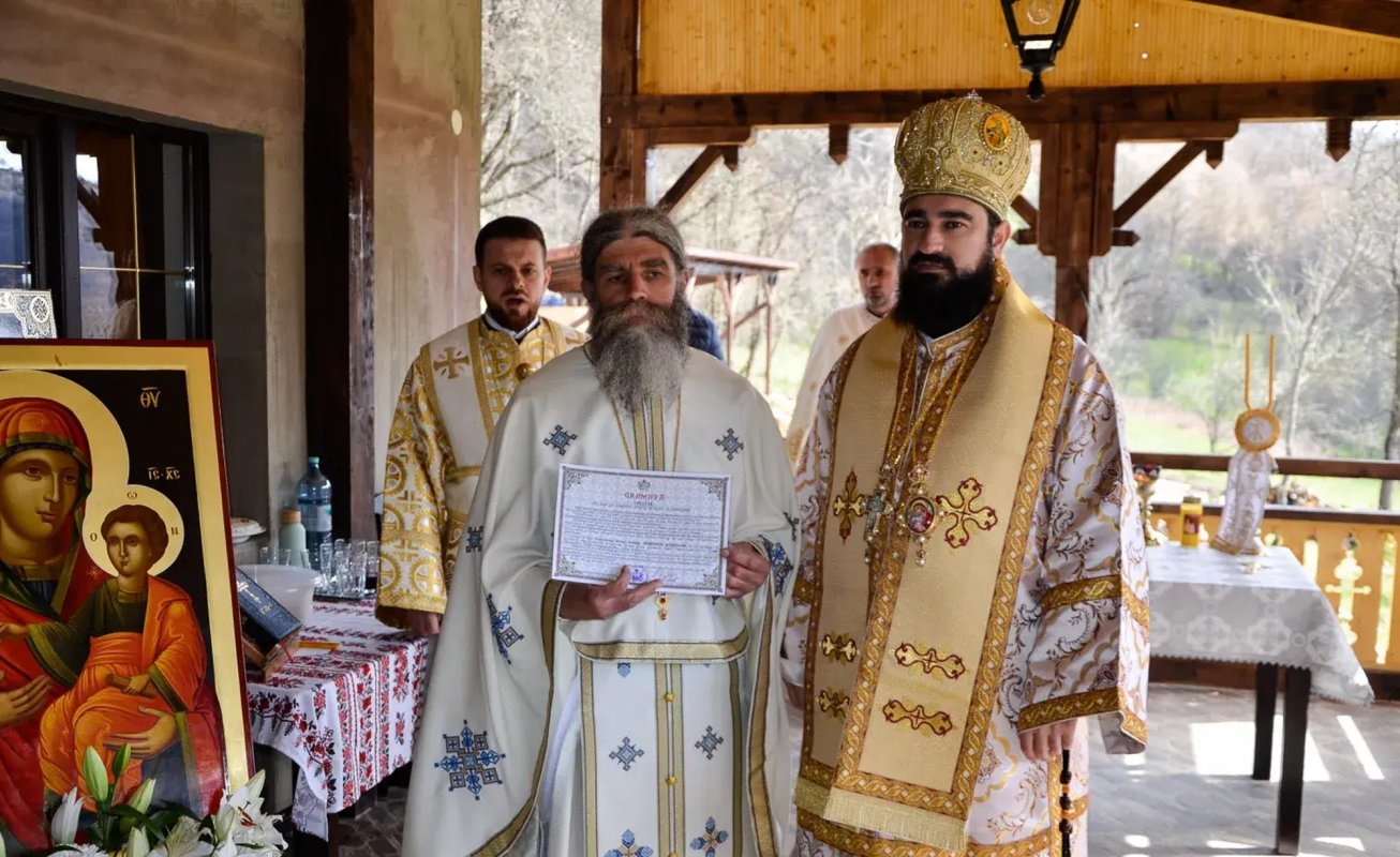 Slujiri arhiereşti în Hunedoara 248502