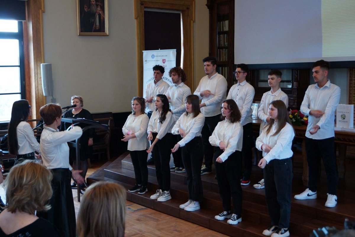 Concurs naţional pentru elevii cu deficienţe de auz 248769