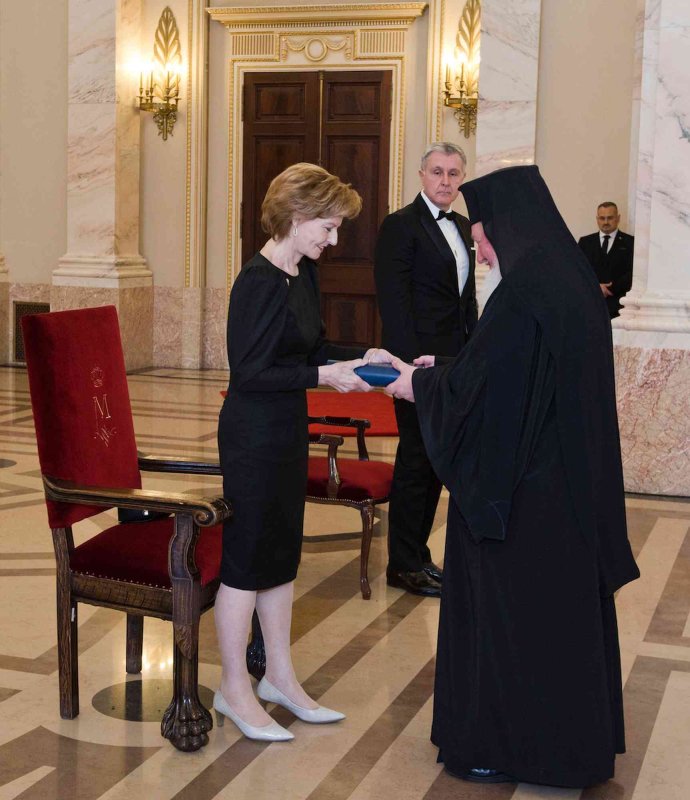 Învestituri Regale în Sala Tronului din București 248795