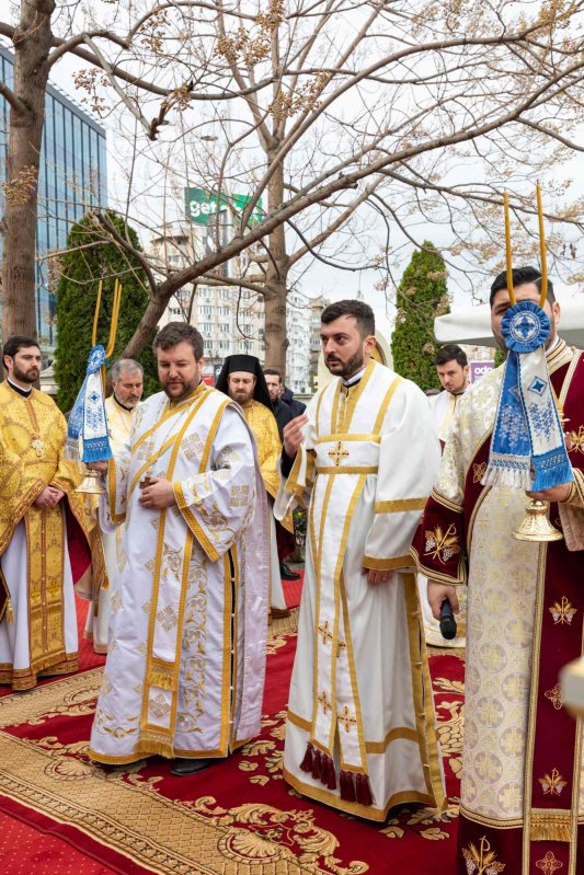 Hirotonie întru diacon la Paraclisul Catedralei Naționale 249055