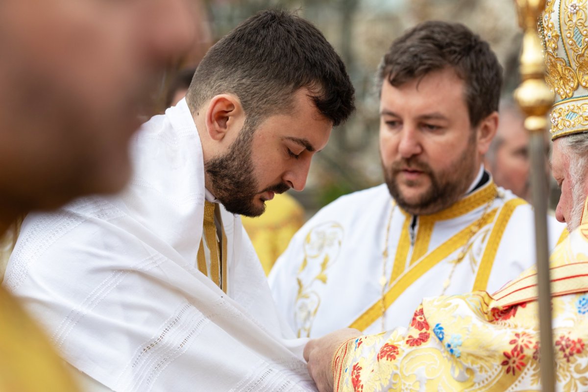 Hirotonie întru diacon la Paraclisul Catedralei Naționale 249057