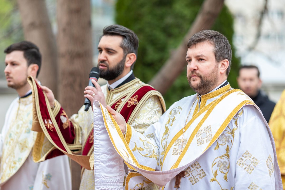 Hirotonie întru diacon la Paraclisul Catedralei Naționale 249060