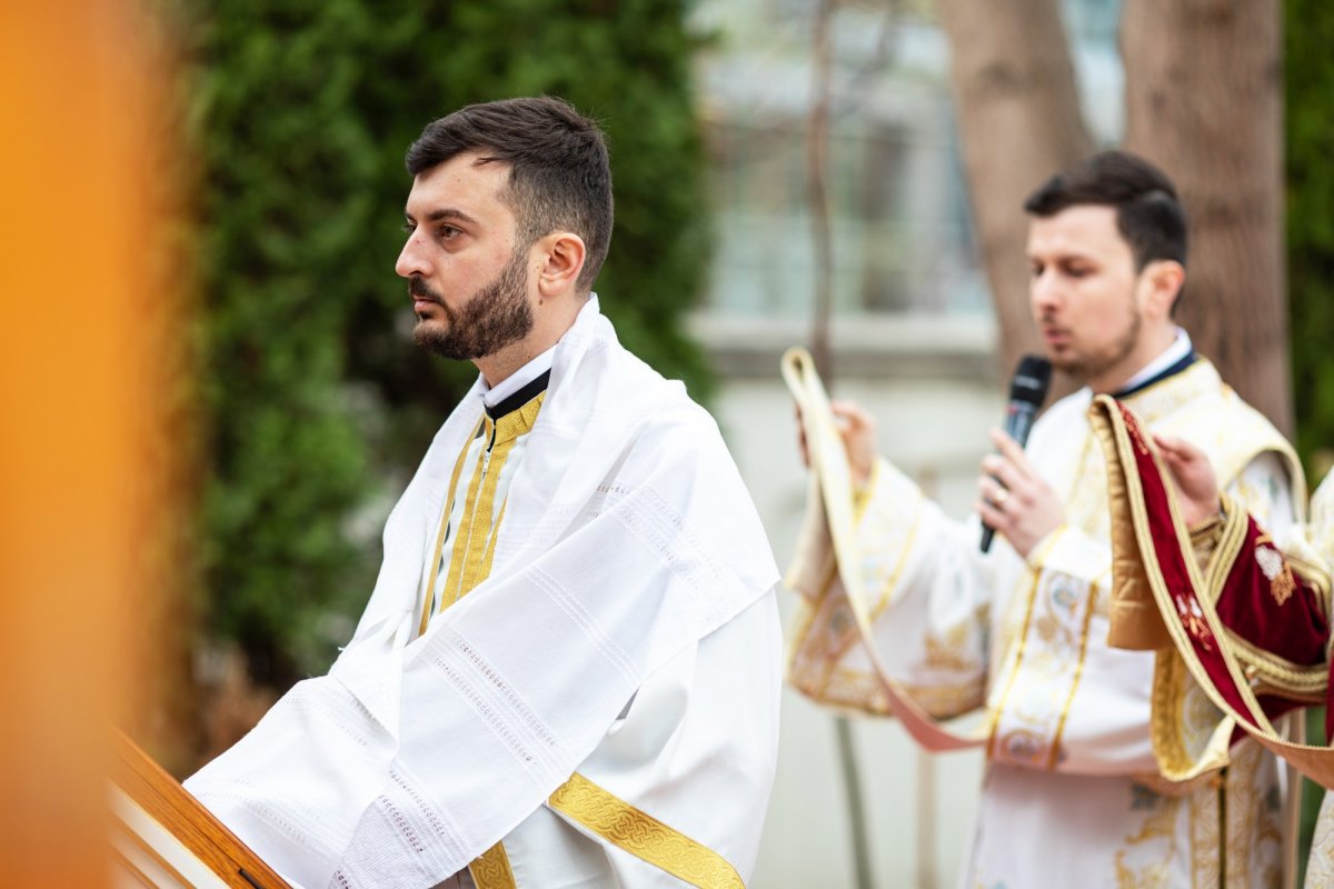 Hirotonie întru diacon la Paraclisul Catedralei Naționale 249064