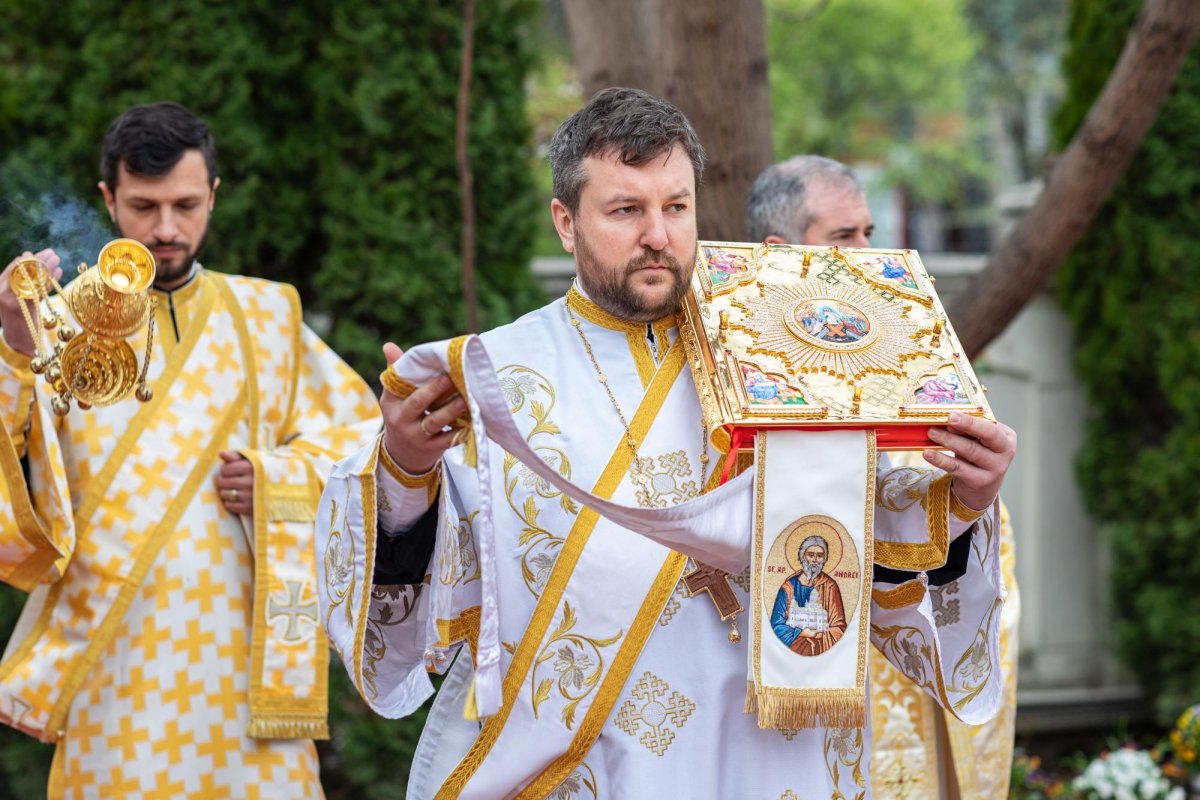 Hirotonie întru diacon la Paraclisul Catedralei Naționale 249077