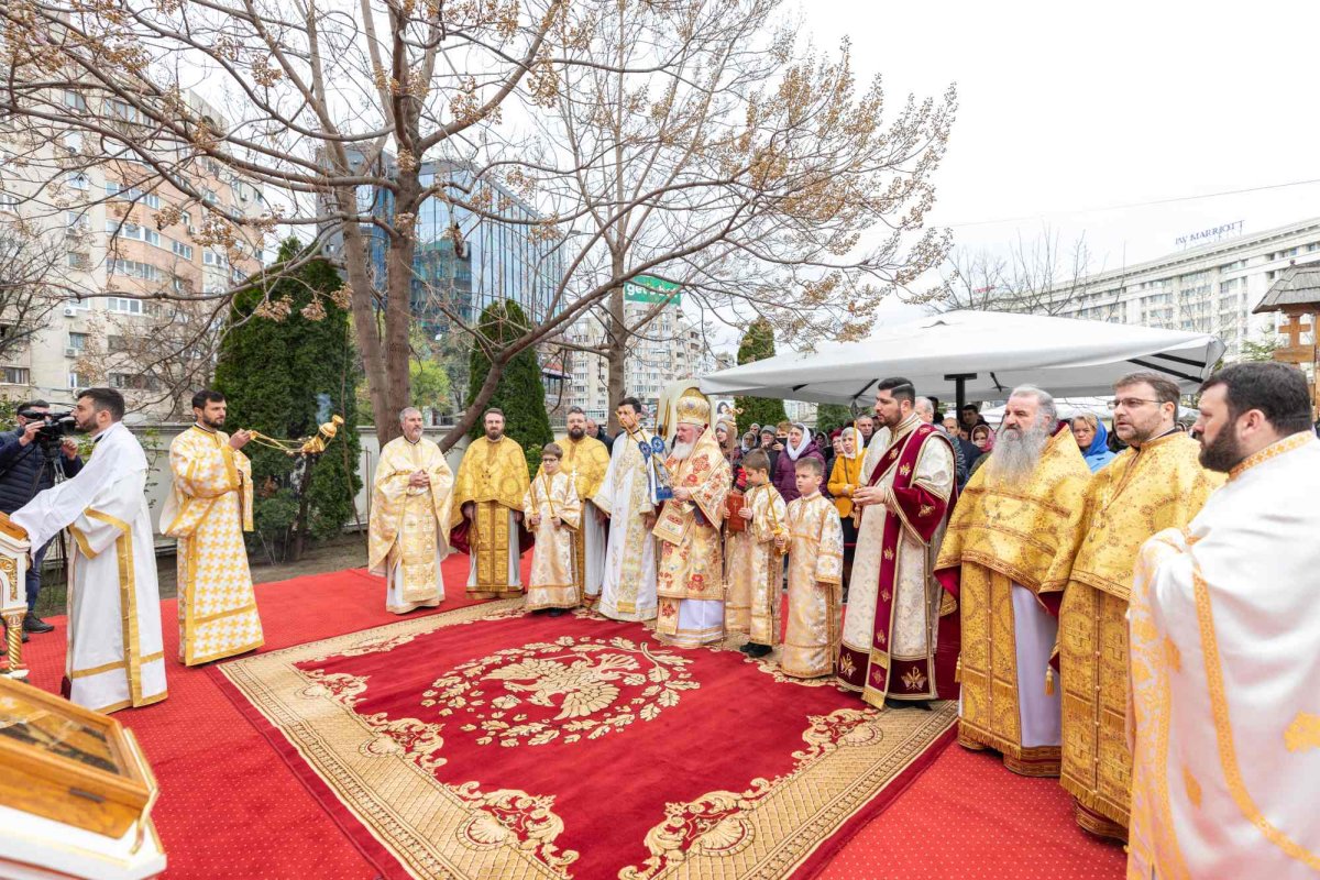 Hirotonie întru diacon la Paraclisul Catedralei Naționale 249079