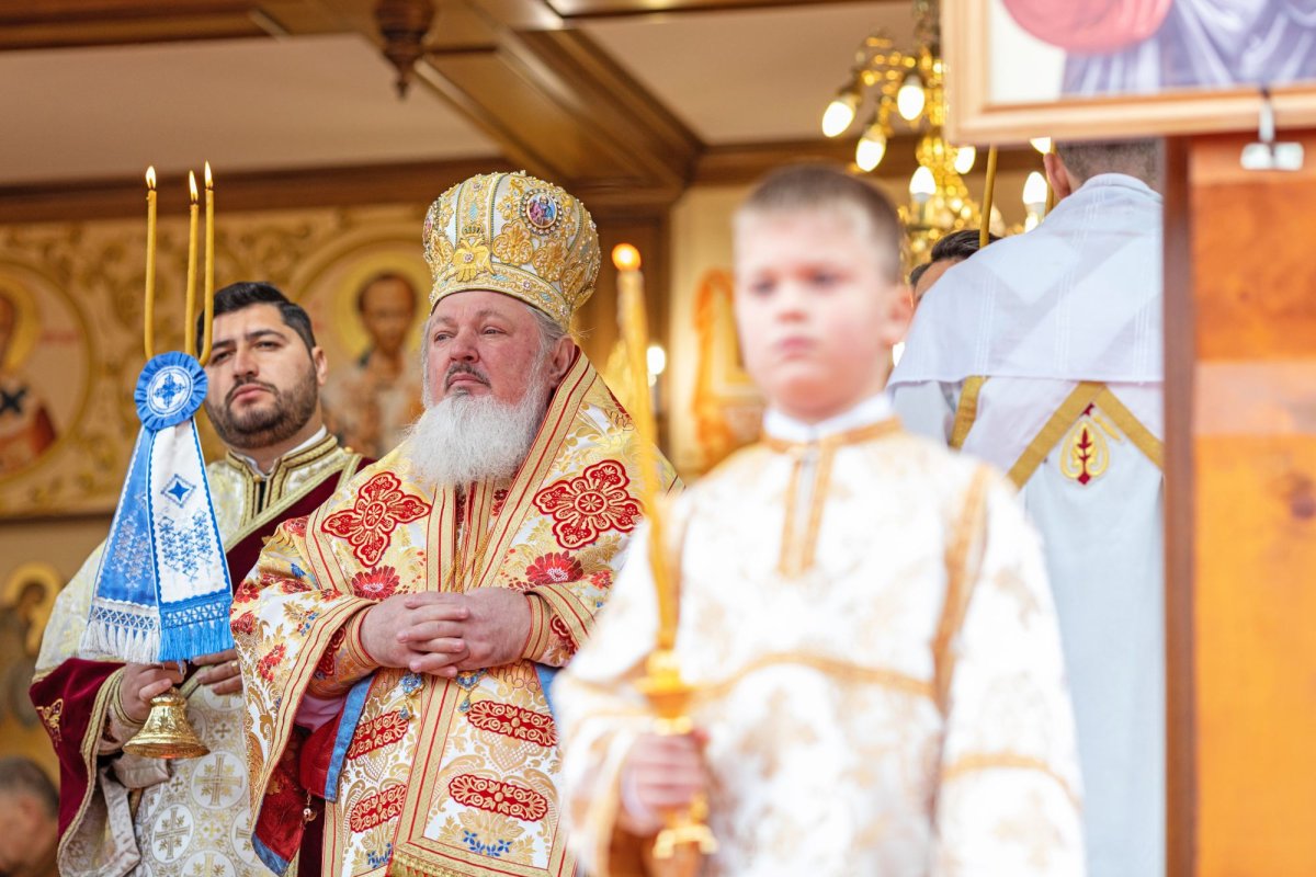 Hirotonie întru diacon la Paraclisul Catedralei Naționale 249086