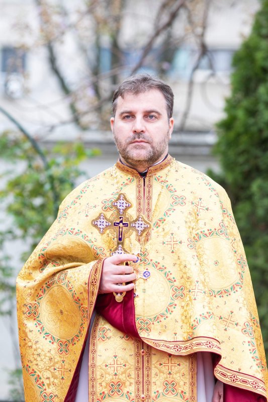 Hirotonie întru diacon la Paraclisul Catedralei Naționale 249098