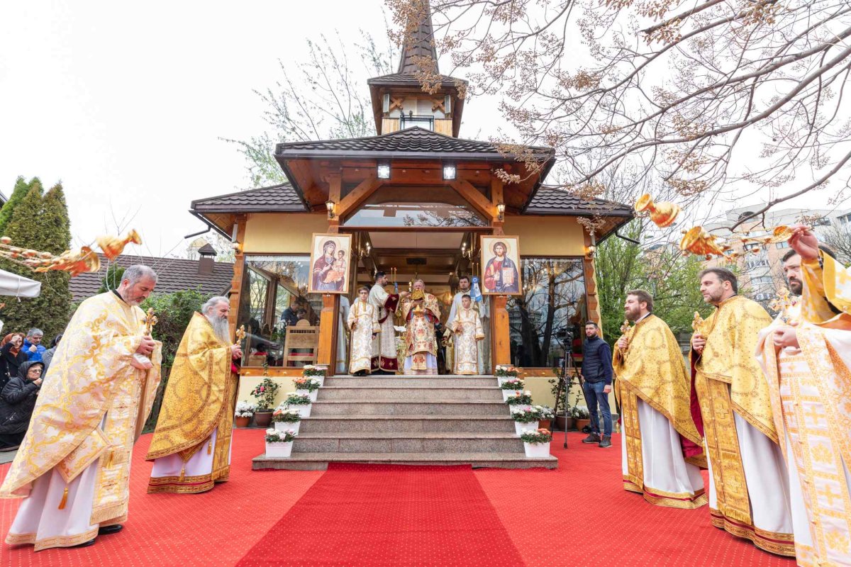 Hirotonie întru diacon la Paraclisul Catedralei Naționale 249104